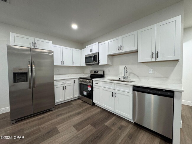 Photo - 148 Claire Ave Unit A