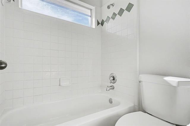 Photo - 604 Chuck Wagon Dr