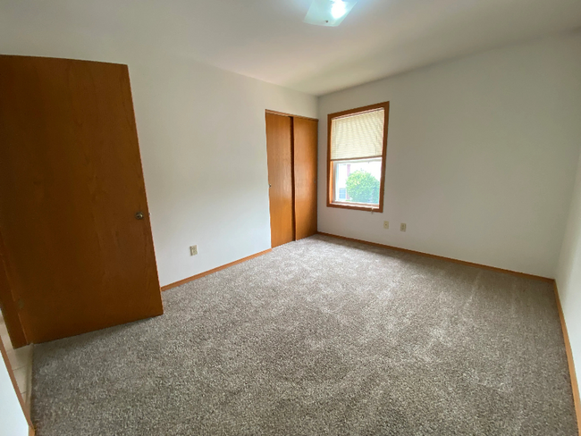 Photo - 680 Riverhill Dr Apartment Unit 671