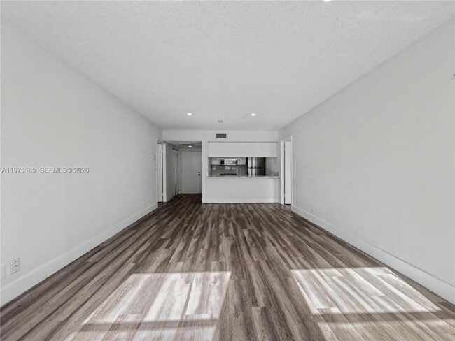 Photo - 8120 Geneva Ct Unit 453