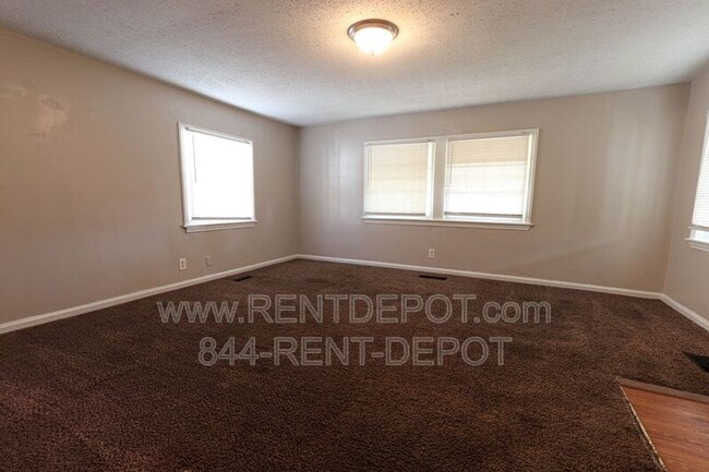 Photo - 2608 N Elsas Ave