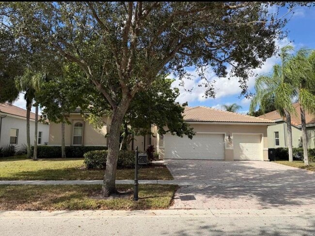 Photo - 10440 Cypress Lakes Preserve Dr