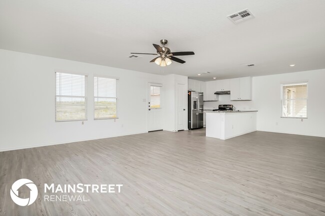 Photo - 2911 Charpak Dr