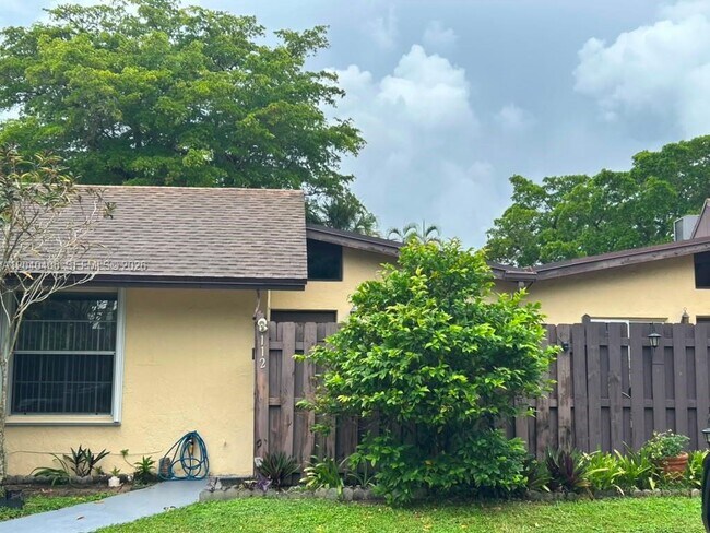 Photo - 112 Fox Rd