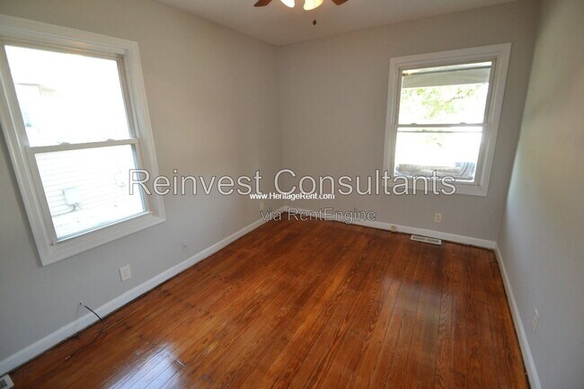 Photo - 7116 Dillward Ave