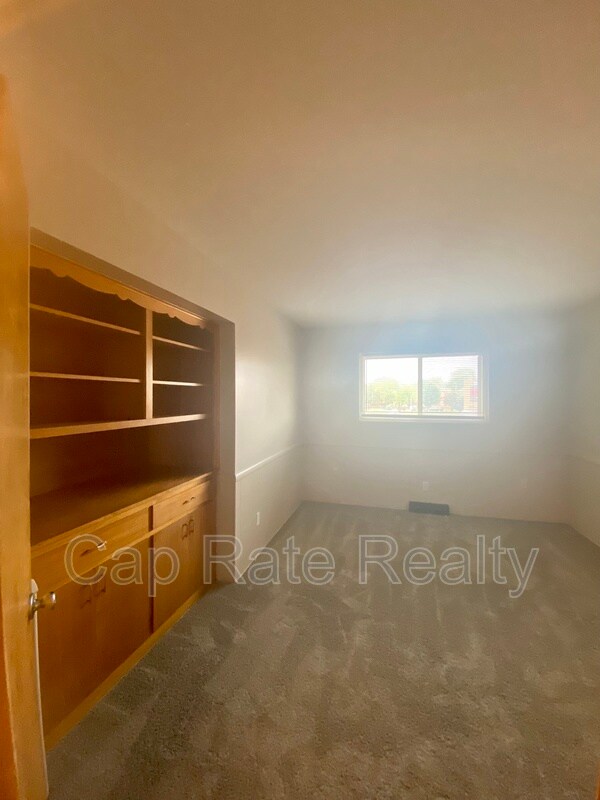 Photo - 26 S Hampton Rd