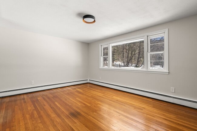 Photo - 41 Scadding St