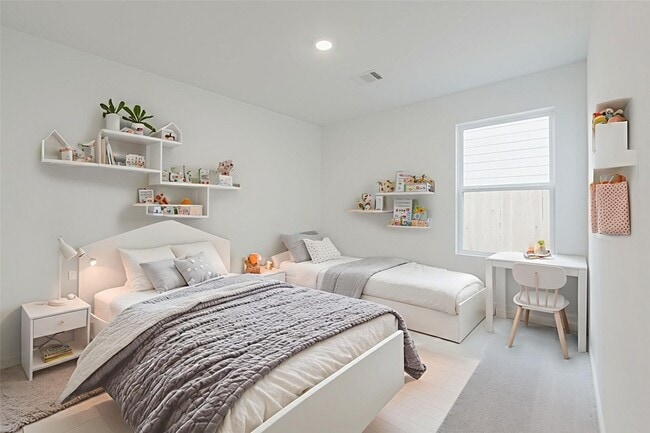 Photo - 16626 Trembling Aspen Ln