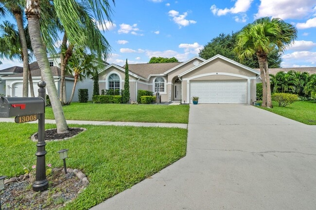 Building Photo - 13008 Meadowbreeze Dr Rental