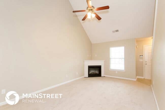 Photo - 105 Lossie Ln