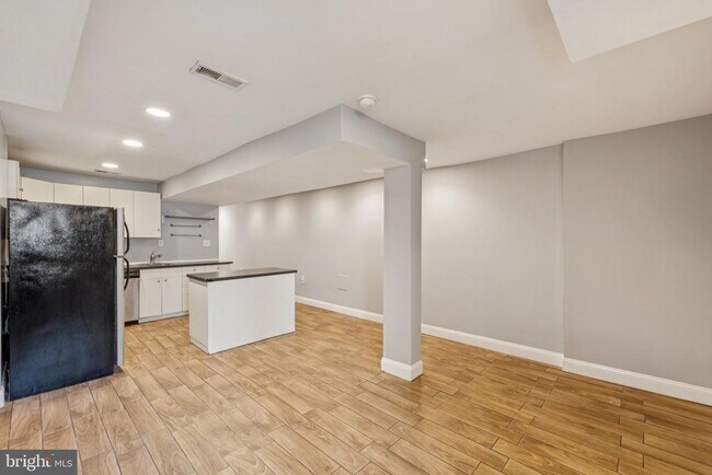 Photo - 1440 Fairmont St NW Unit 1