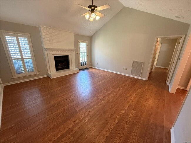 Photo - 3204 Gatsby Ln