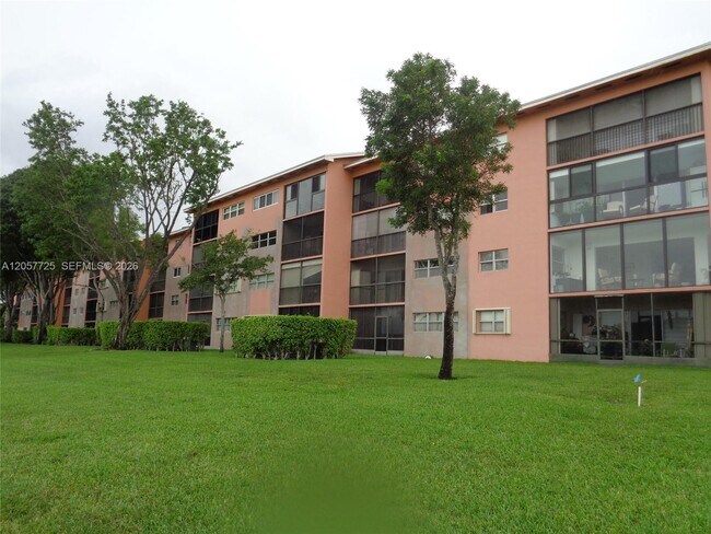 Photo - 701 SW 141st Ave Unit 412R