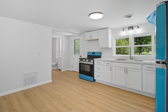 Photo - 9358 N Saginaw Rd