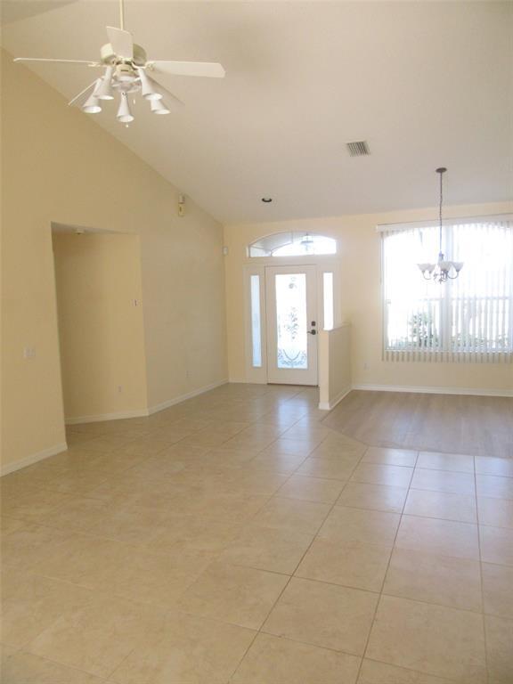 Photo - 8171 Rocliff Ave