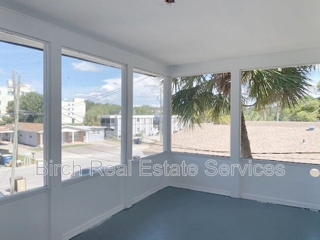 Photo - 200 Waverly Way