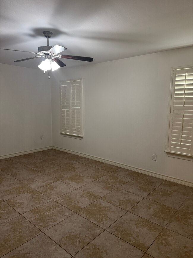 Photo - 212 Sandhill Oak Dr