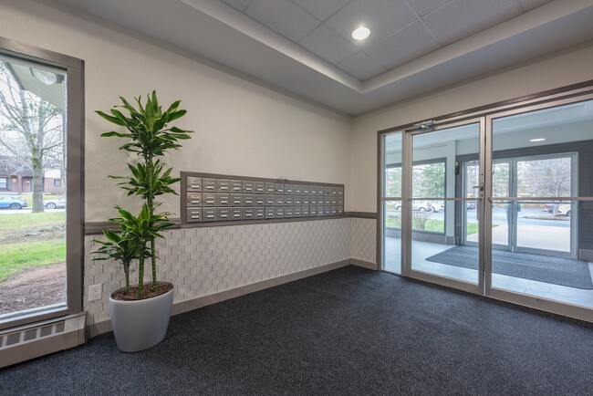 Photo - Westfield Apartments