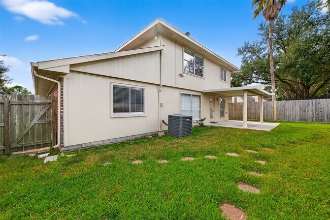 Photo - 1702 Bonnie Lea Ln