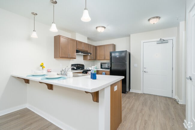 1BR, 1BA - 726SF - Kitchen