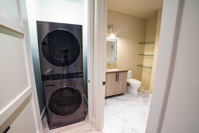 Photo - Rhine House Lofts Unit Loft 1