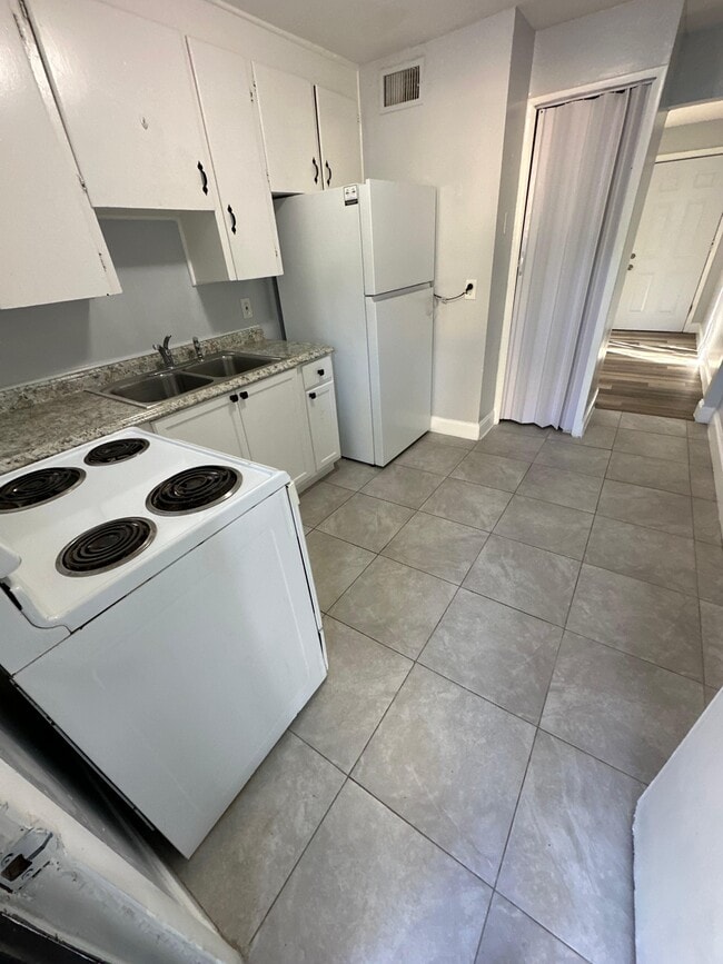 Photo - 3805 Fairfax St