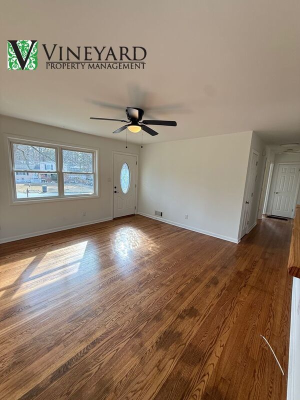 Photo - 1023 Pine Valley Dr NE