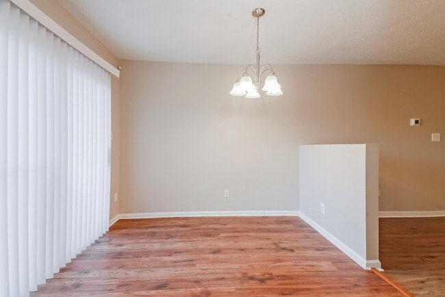 Photo - 5513 Lake Garden Ct