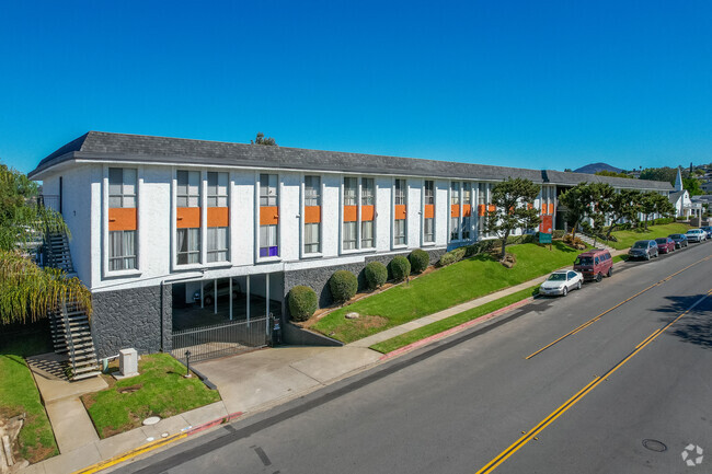 Building Photo - Latitude Apartments at Mission Valley