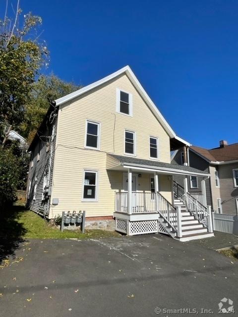 Building Photo - 39-41-41 Elm St Rental