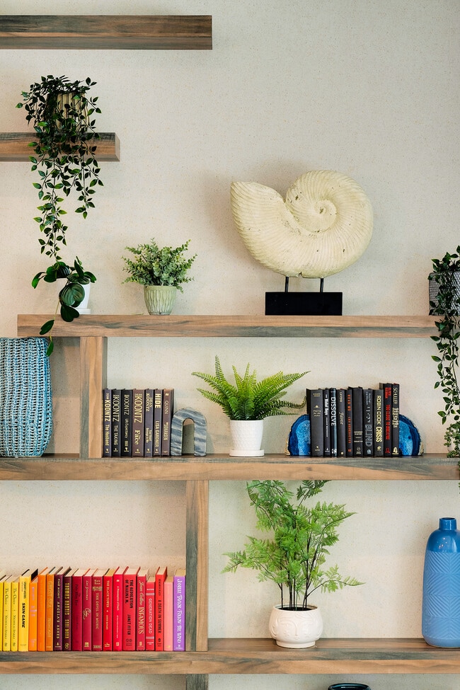 Pura Vida Apartments Hialeah, FL