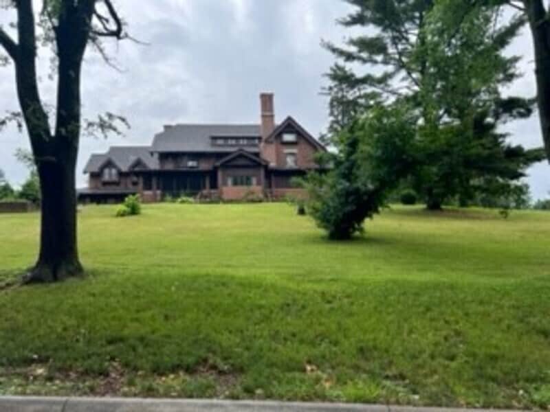 Photo - 520 Breezy Point Dr