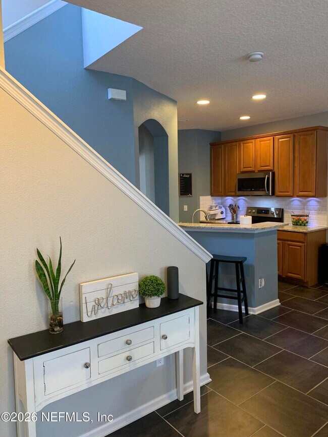 Photo - 3740 Creswick Cir