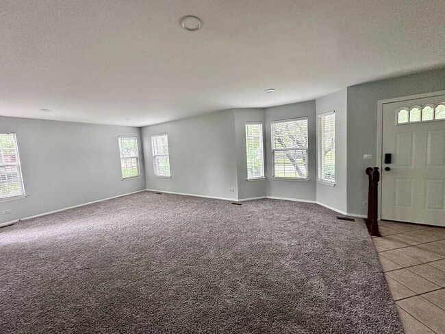 1200 Churchill Ct
