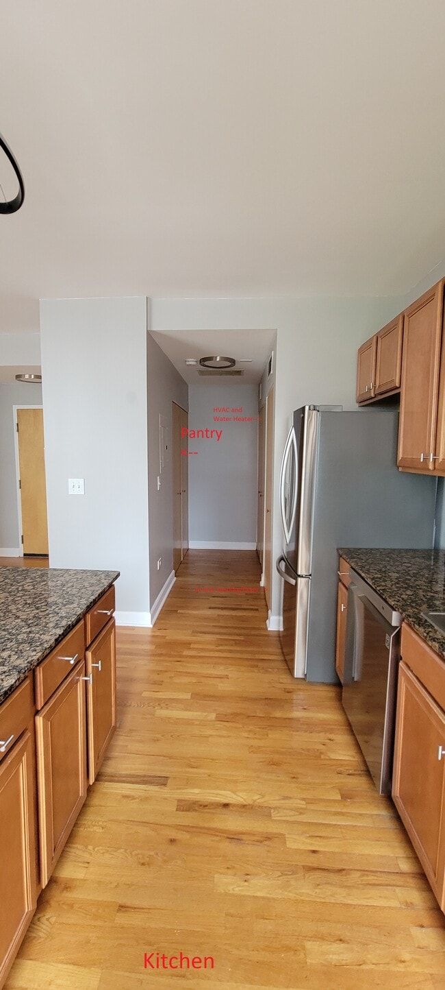 Photo - 1808 S Michigan Ave Unit 17