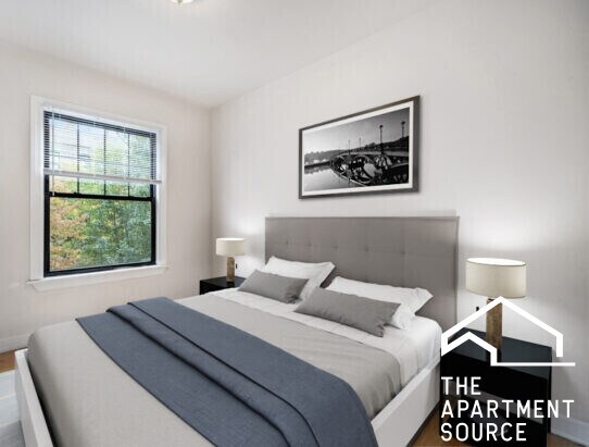 Photo - 3003 N Racine Ave