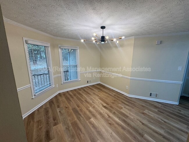 Photo - 129 Wagon Wheel Cir