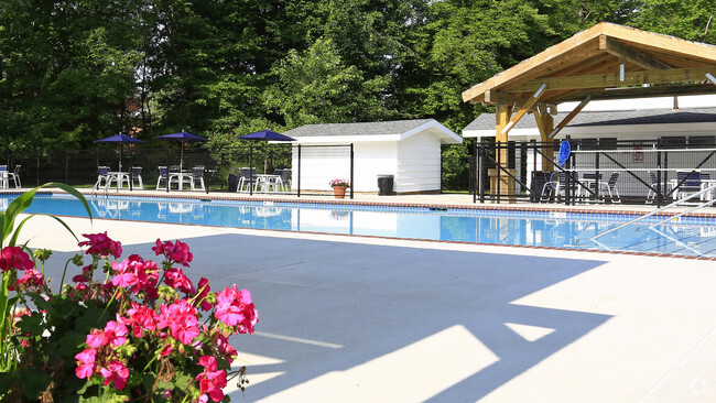 solon community center pool