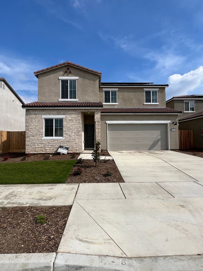 Photo - Newly Built Home located SE Visalia!  Coming Soon!