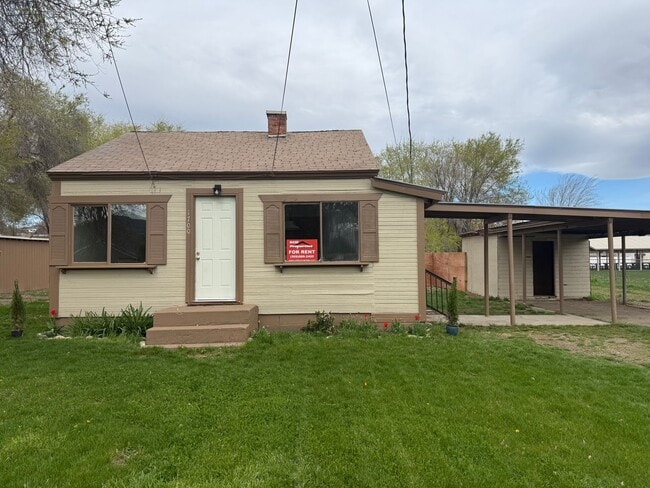 Building Photo - Now renting 2 bedroom House