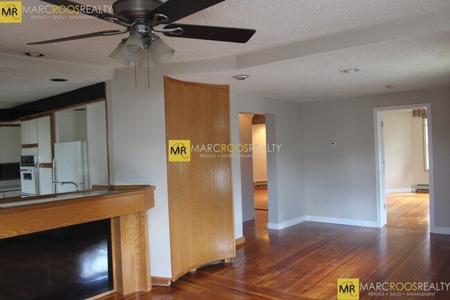 Photo - 27 Princeton St Unit 1