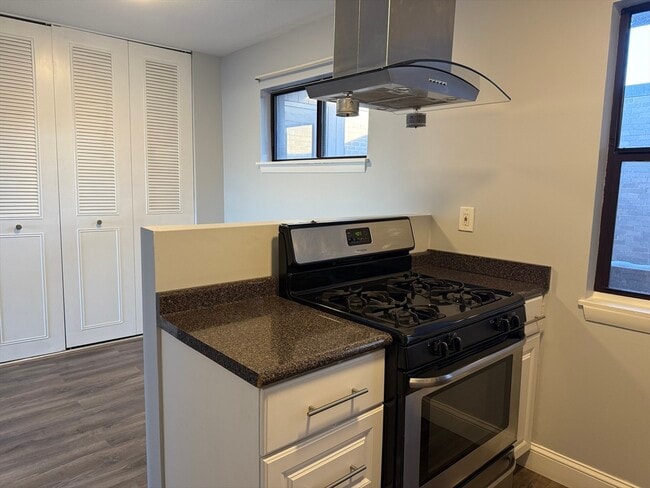 Photo - 22 Shrewsbury Green Dr Unit K