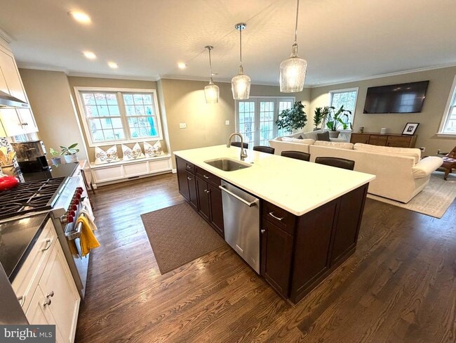 Photo - 4318 Lynbrook Dr