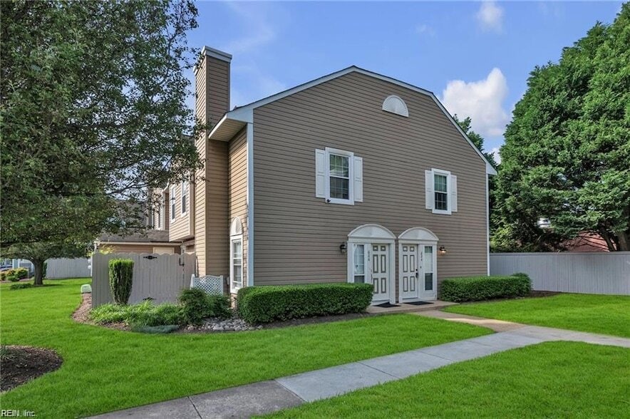 Photo - 624 Ridge Cir