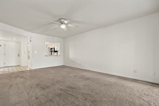 Photo - JK - Gulf access with dock and lift Boaters and Canal View Lover's Delight - 2 bedroom 2 bathroom...