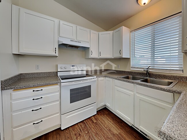 Photo - 4177 S 1000 W