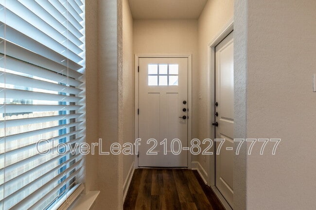 Photo - 10351 Lynwood Crk Unidad #101