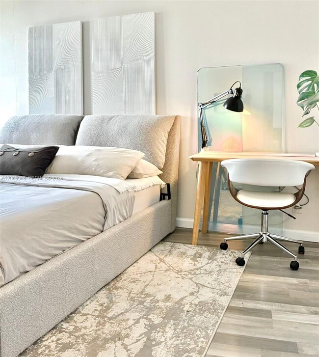 Photo - 900 Bay Dr Unit 207