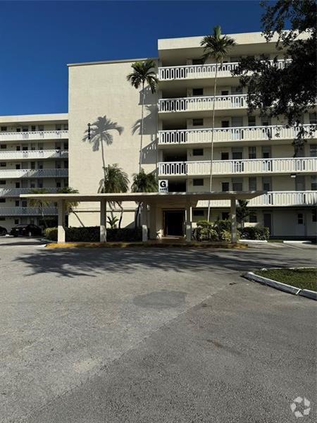 Building Photo - 2859 Leonard Dr Unit G406 Rental