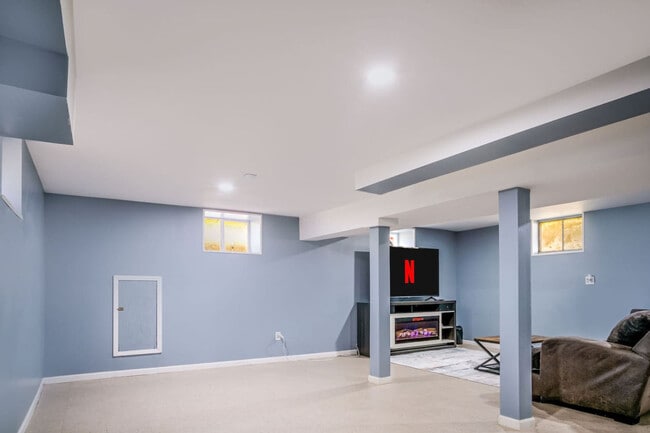 Photo - 176 Grand Ave Unit ID1374786P